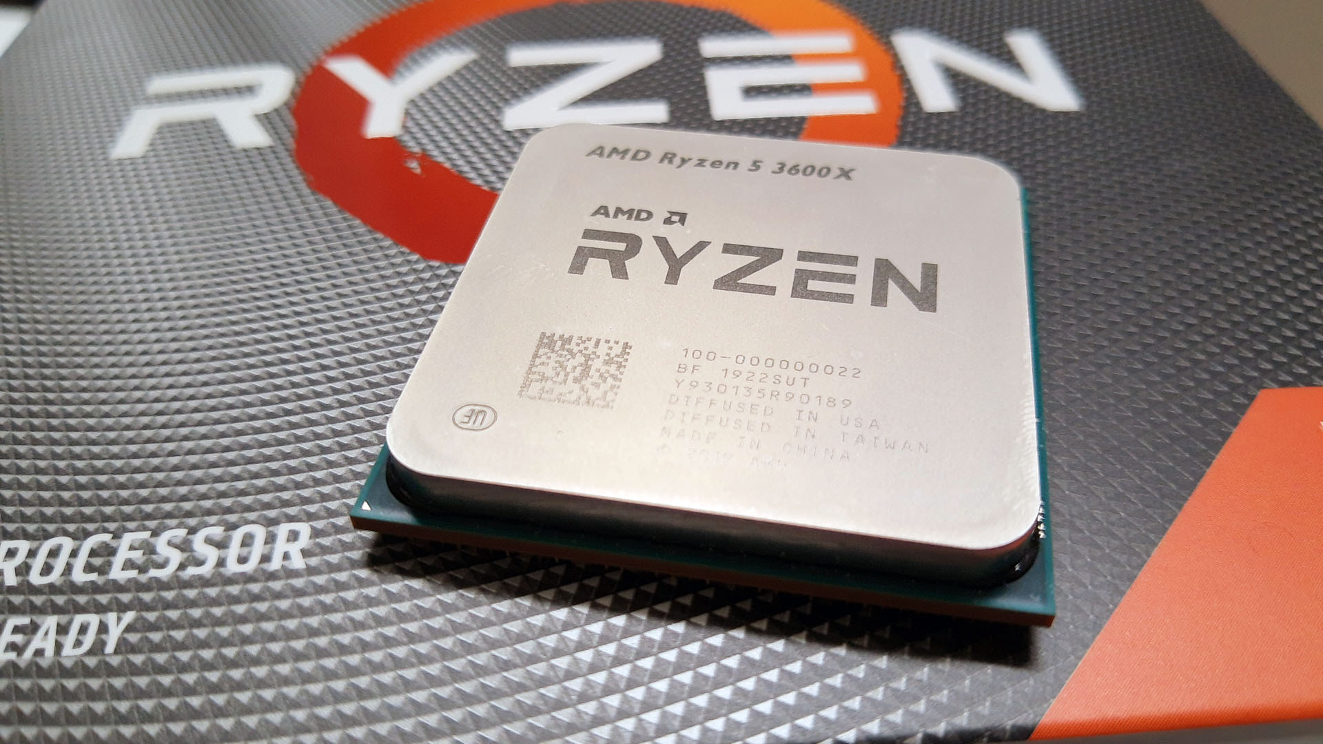 Райзен 9 купить. АМД райзен 5 3600. Ryzen 5 3600x. Процессор AMD Ryzen 9 3600. Процессор AMD Ryzen 5 3400g.