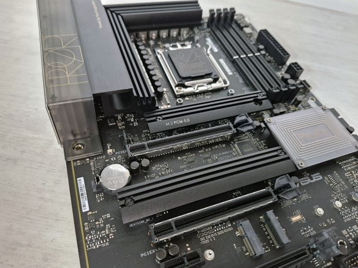 ASUS ProArt B650-CREATOR motherboard