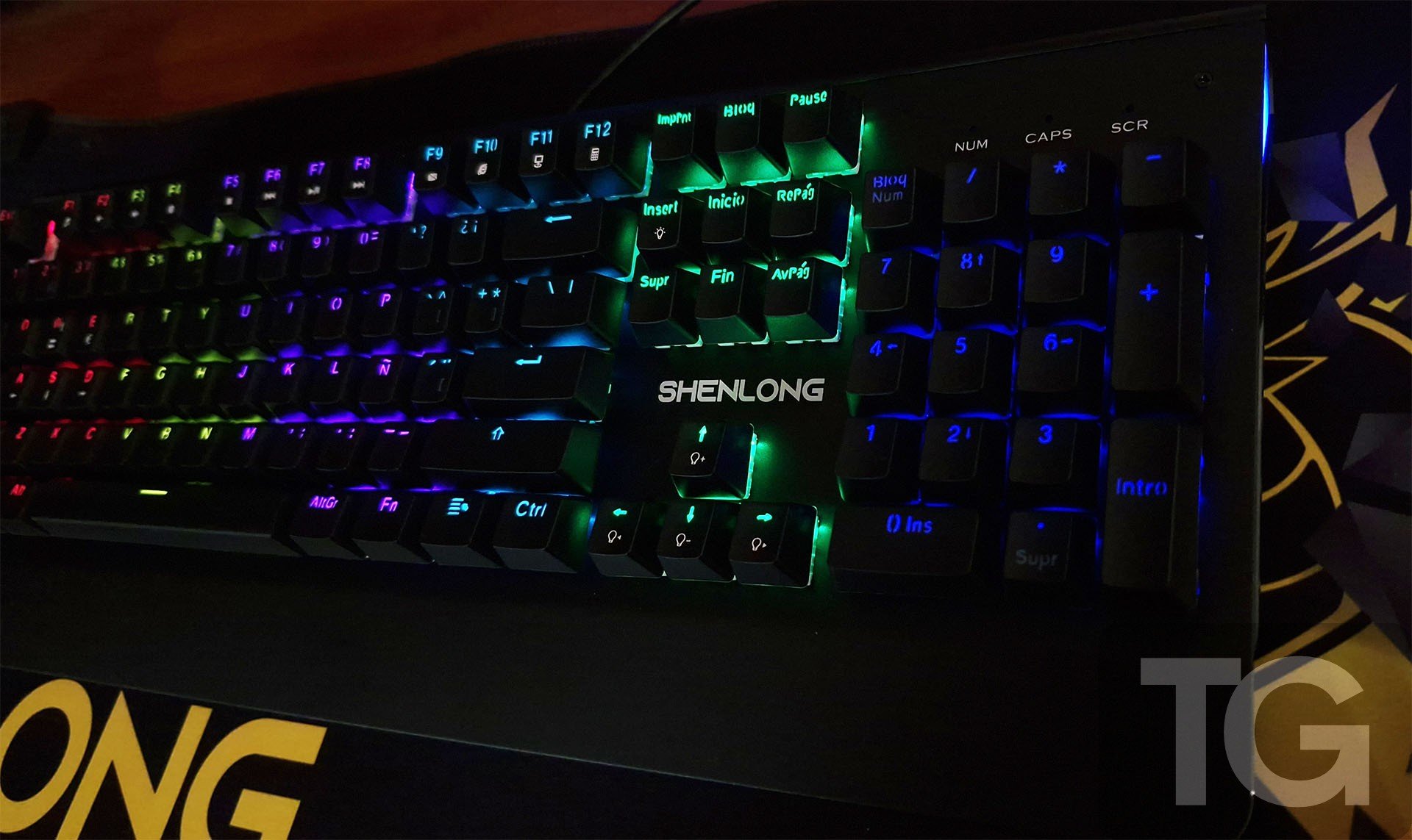 Shenlong MK9600SB con RGB