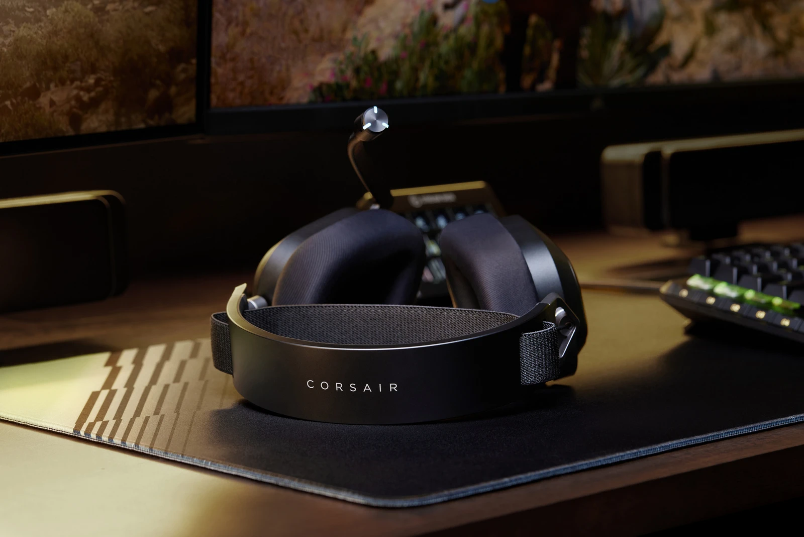 CORSAIR renueva su línea insignia de audio con los nuevos HS80 v2 MAX WIRELESS